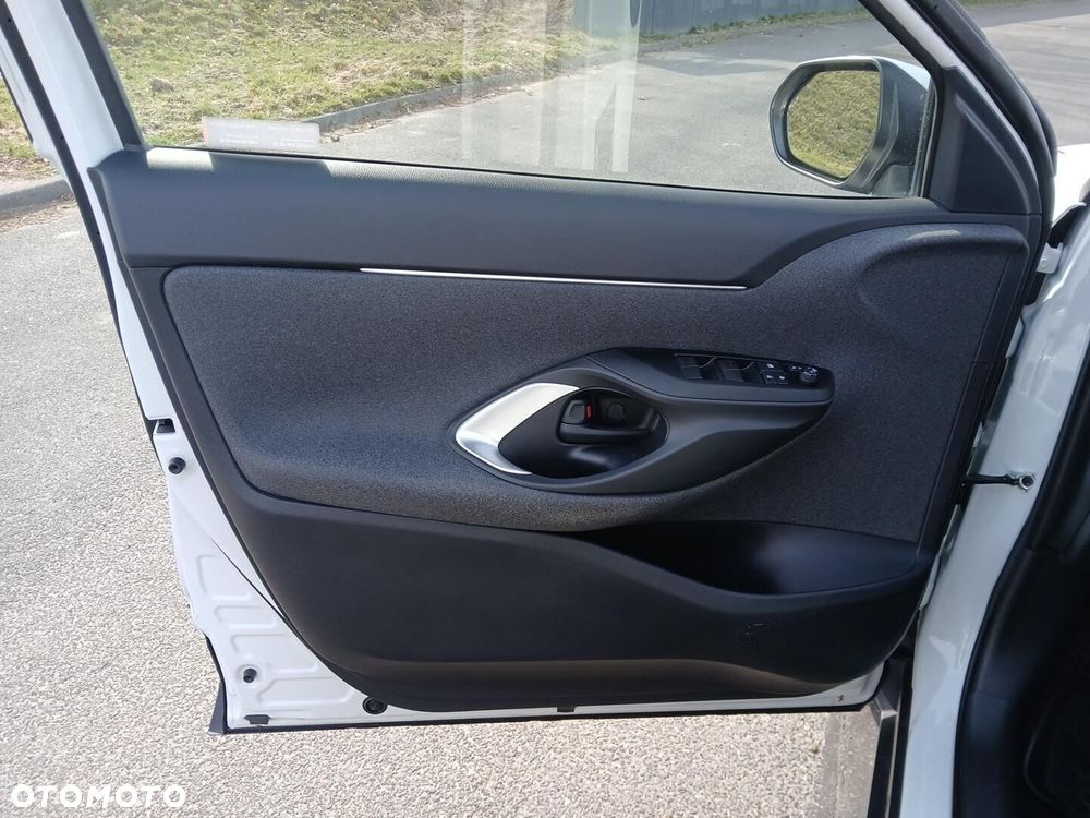 Toyota Yaris Cross 1.5 Comfort - 40