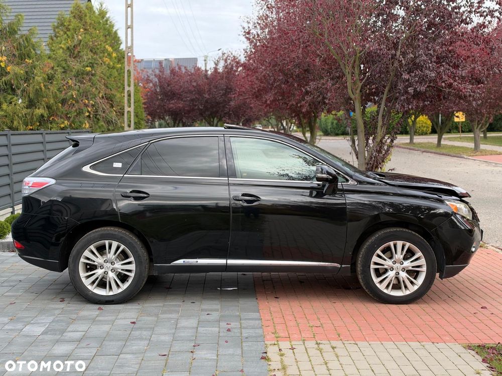 Lexus RX - 4