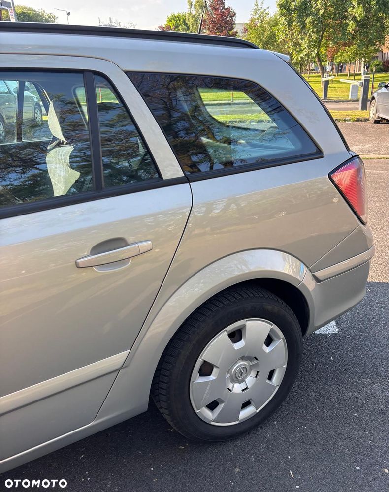 Opel Astra III 1.6 Enjoy - 11