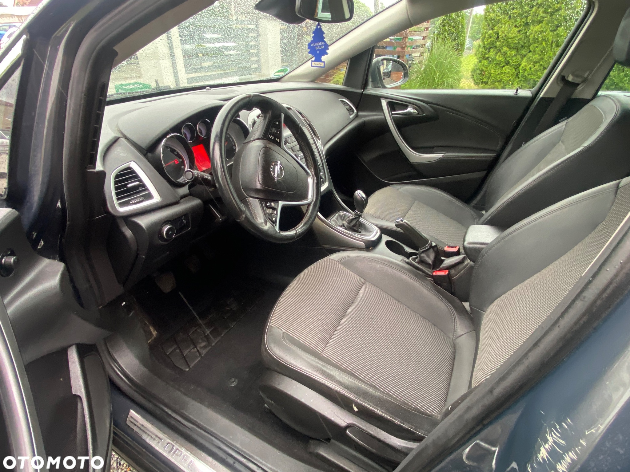 Opel Astra 1.6 Color Edition - 11
