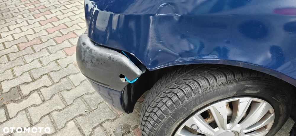 Renault Twingo 1.2 Authentique Helios - 11