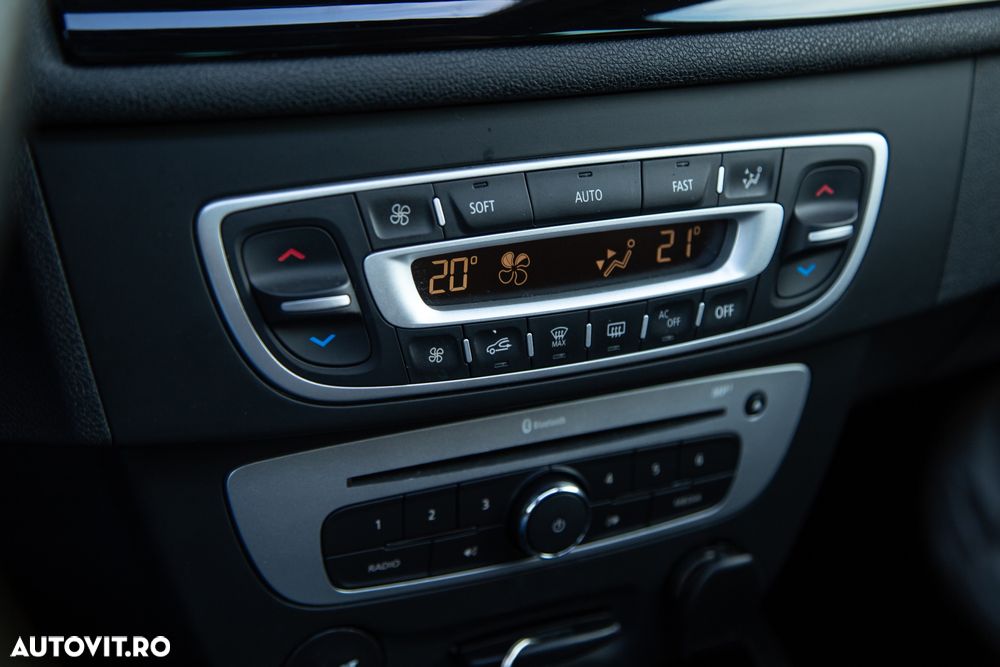 Renault Megane ENERGY dCi 130 Start & Stop Bose Edition - 25