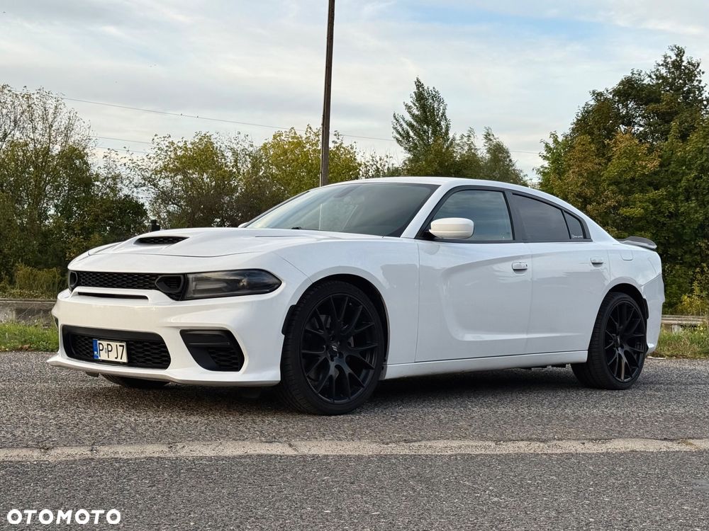 Dodge Charger - 1