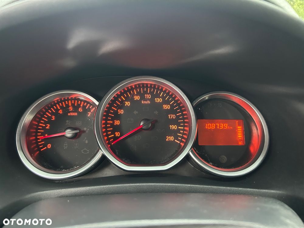 Dacia Sandero - 12