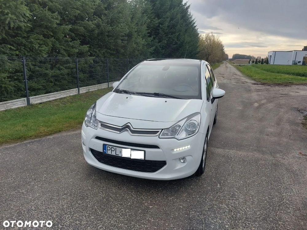 Citroën C3 1.2 PureTech Exclusive - 1