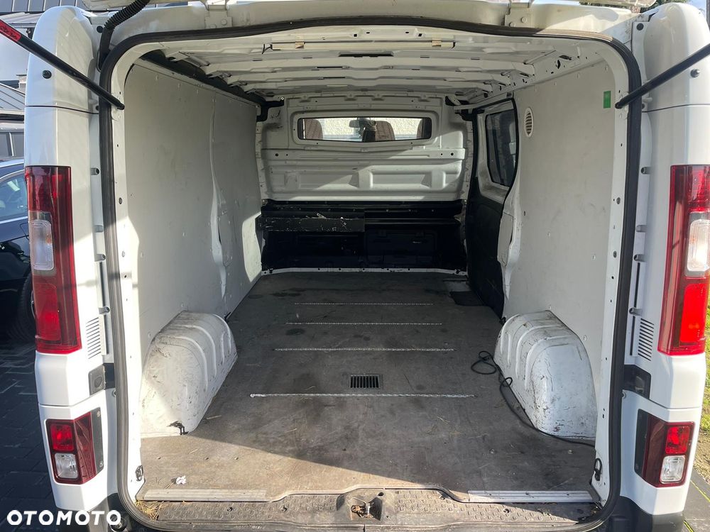 Renault Trafic - 14