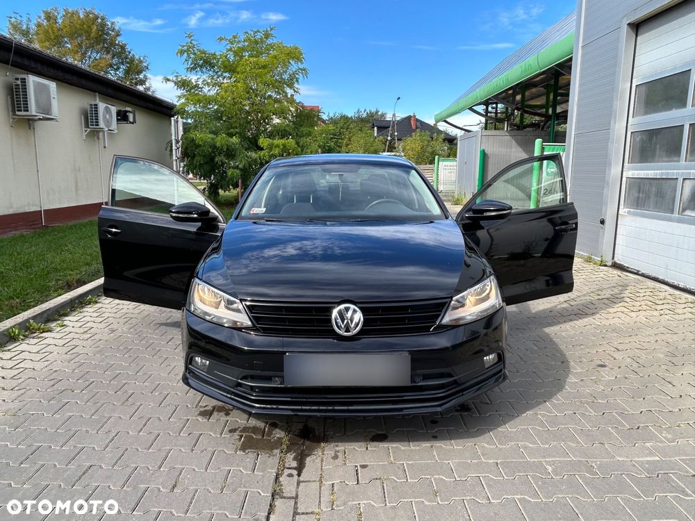 Volkswagen Jetta 2.0 TDI DPF BMT Trendline - 5