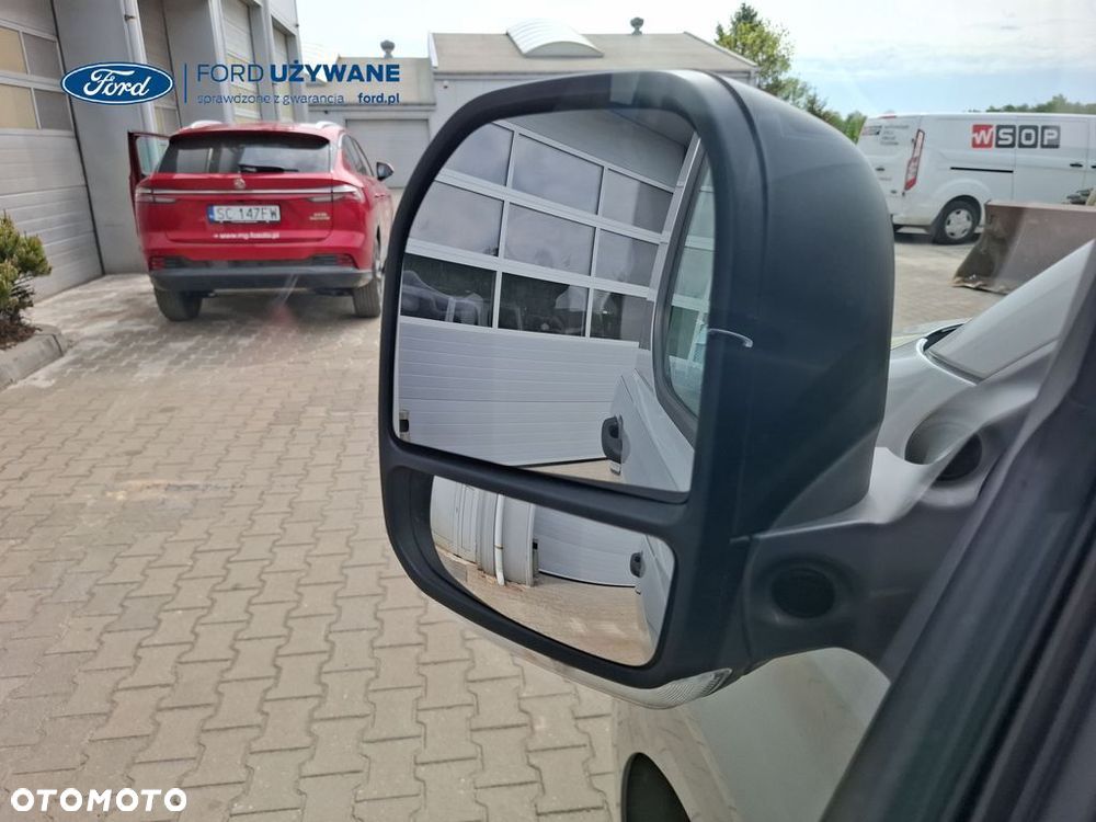 Ford Tourneo-custom - 23