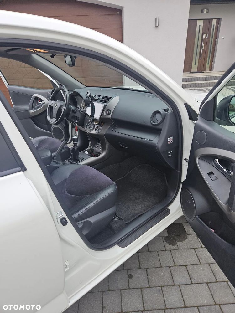 Toyota RAV4 2.2 D-4D Sol Platinium NAVI - 13