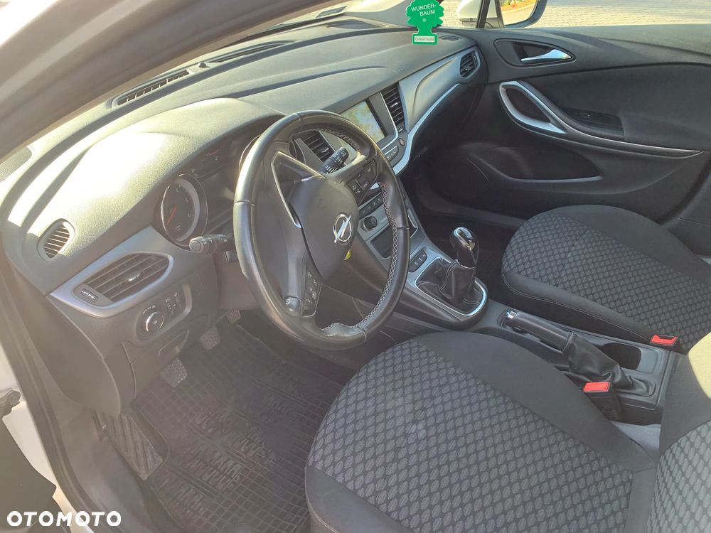 Opel Astra - 8