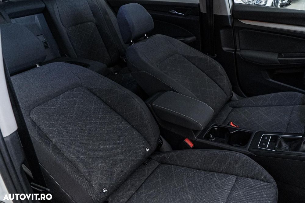 Volkswagen Golf 1.5 TSI ACT BlueMotion Comfortline - 30