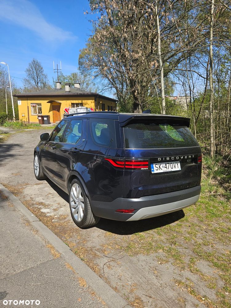 Land Rover Discovery 2.0 P300 Dynamic SE - 2