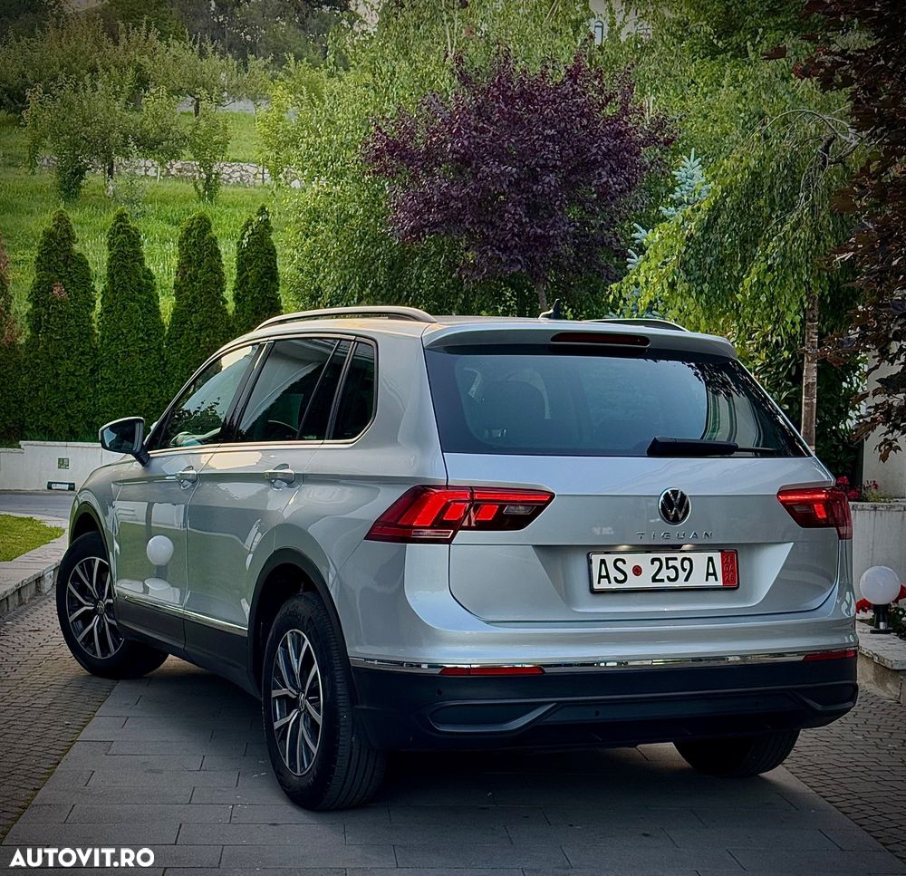 Volkswagen Tiguan 2.0 TDI SCR DSG 4Motion Life - 3