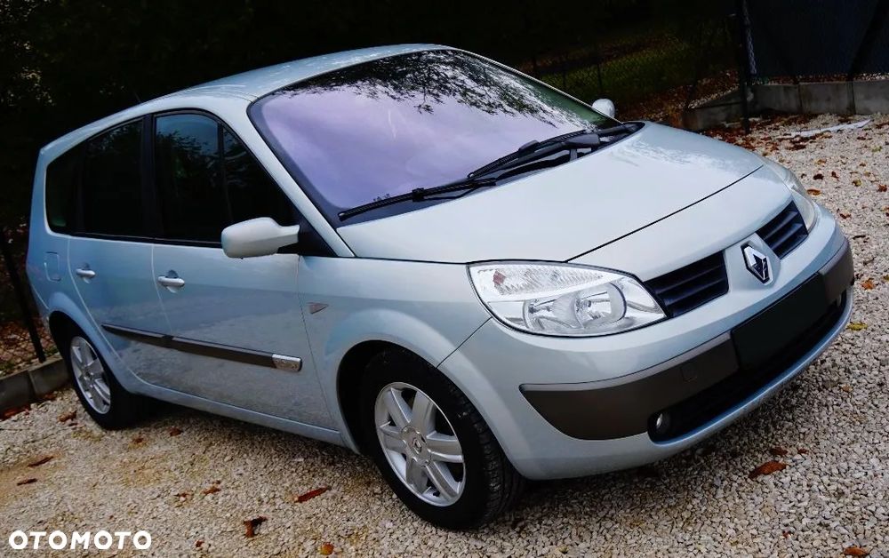 Renault Grand Scenic 2.0 16V Dynamique - 3