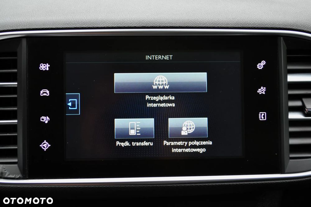 Peugeot 308 155 THP Premium - 17
