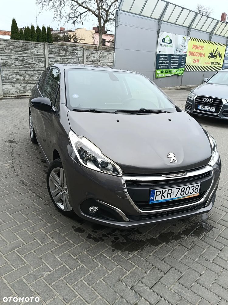 Peugeot 208 82 PureTech Style - 18