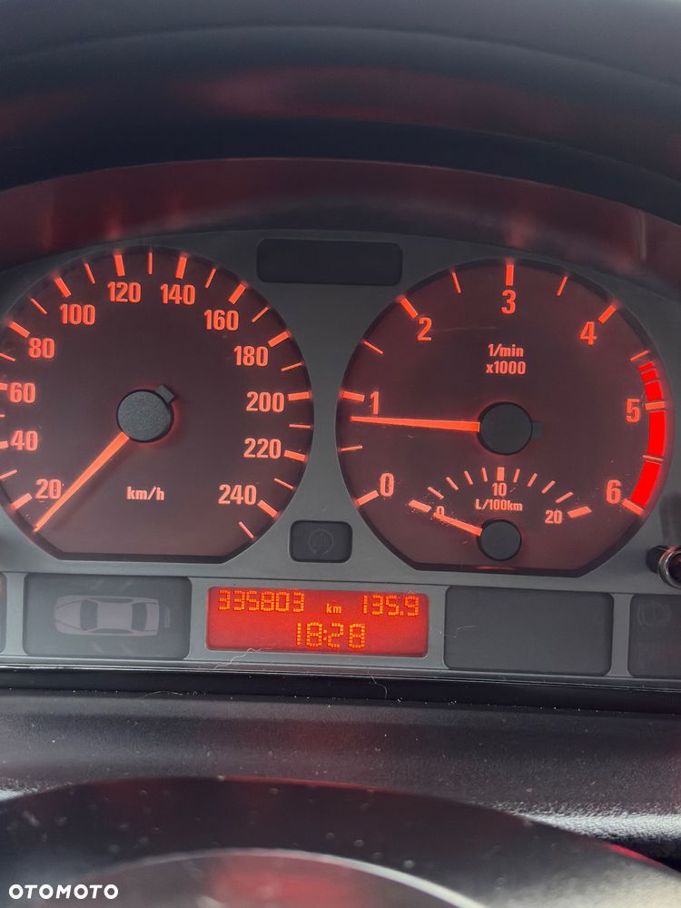 BMW Seria 3 - 10