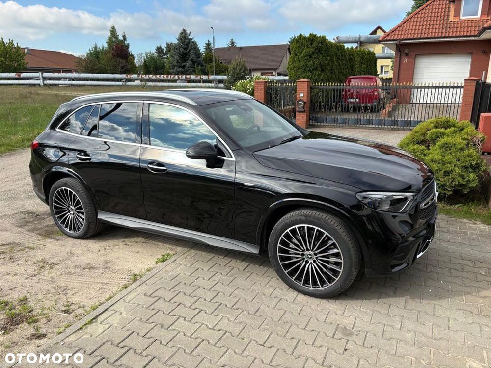 Mercedes-Benz GLC - 1