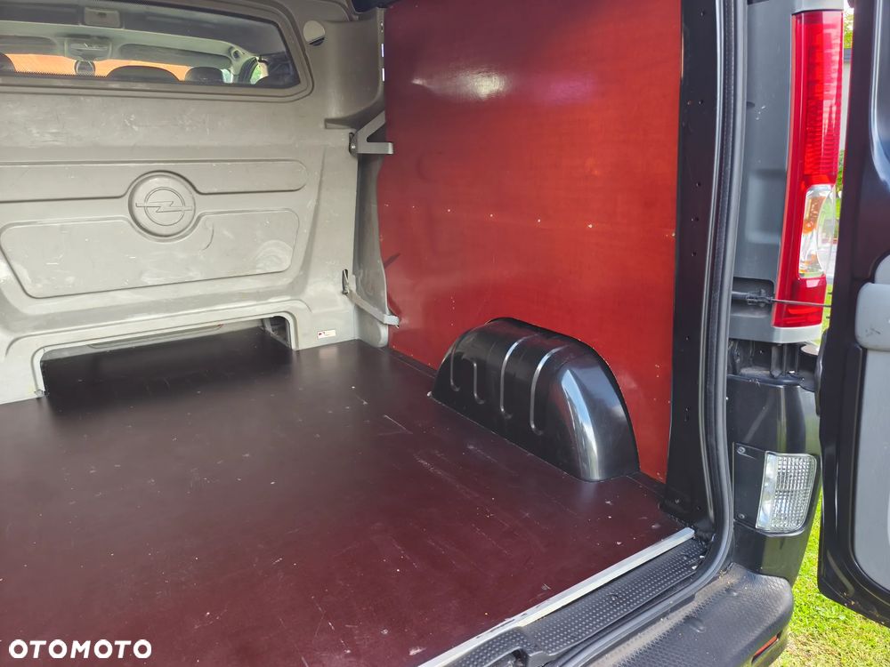 Opel VIVARO - 36