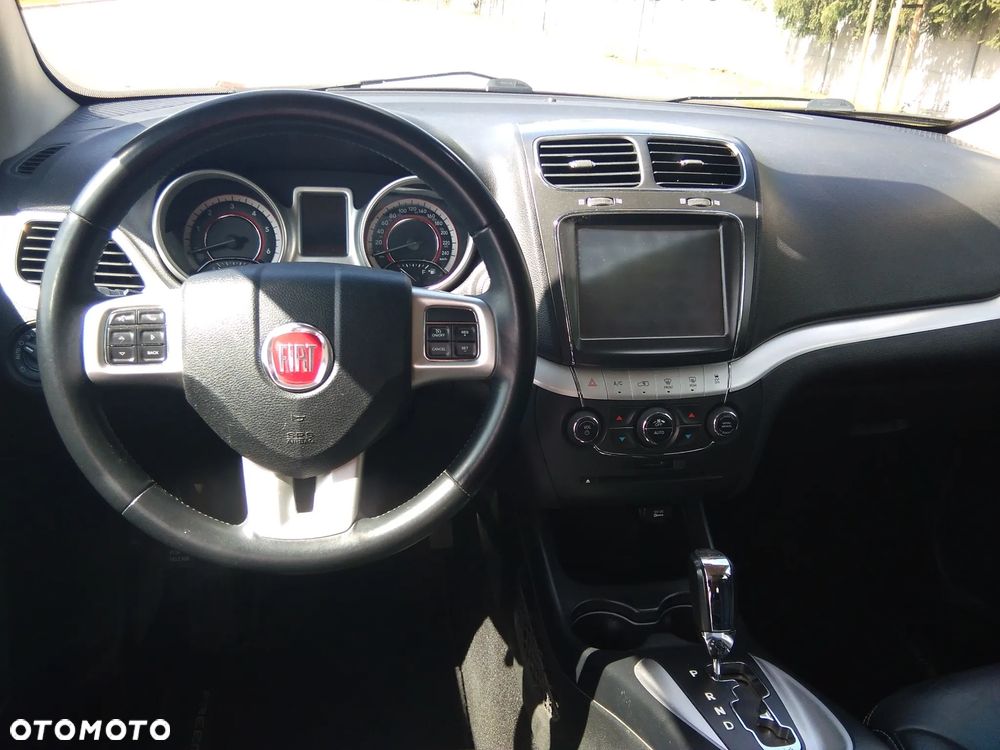 Fiat Freemont 2.0 Multijet 16V DPF Automatik Allrad Lounge - 34