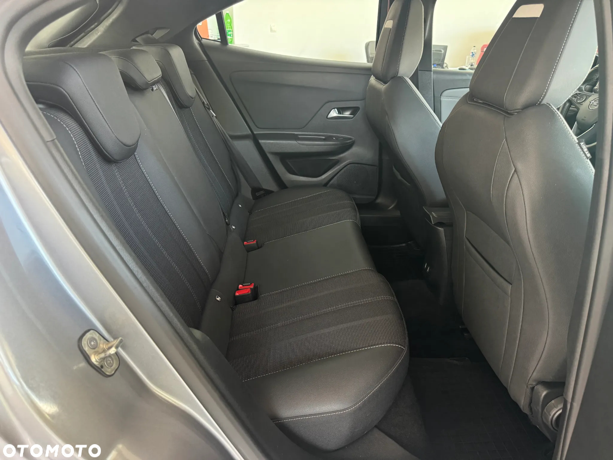 Opel Mokka 1.2 T Elegance S&S - 17