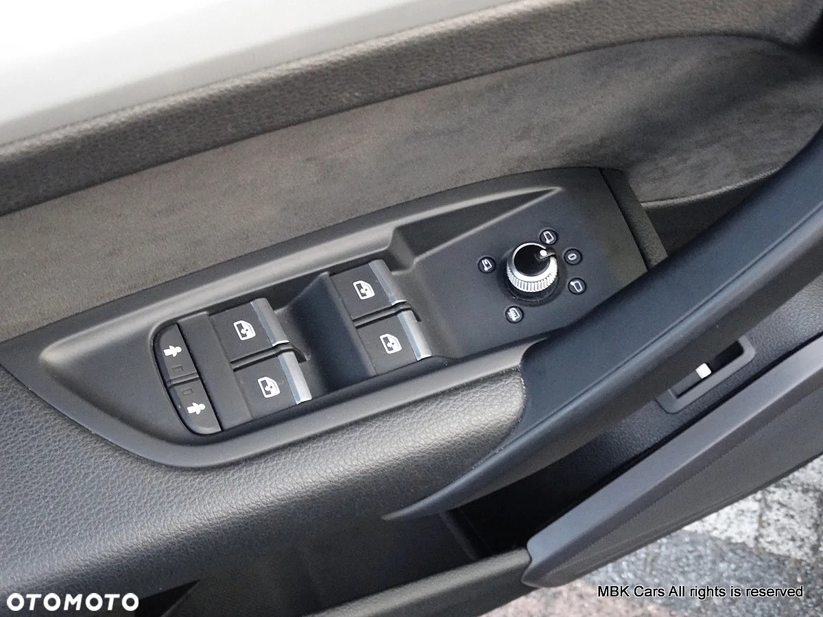 Audi Q5 55 TFSI e Quattro S Line S tronic - 33