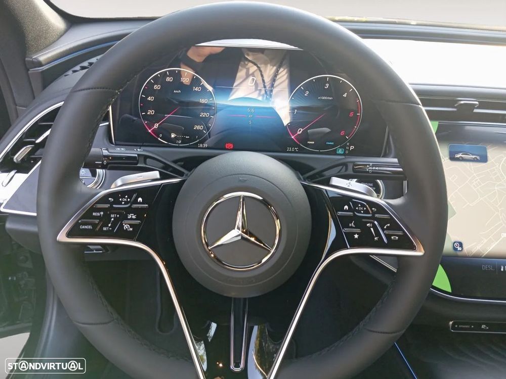 Mercedes-Benz E 220 d Avantgarde - 13