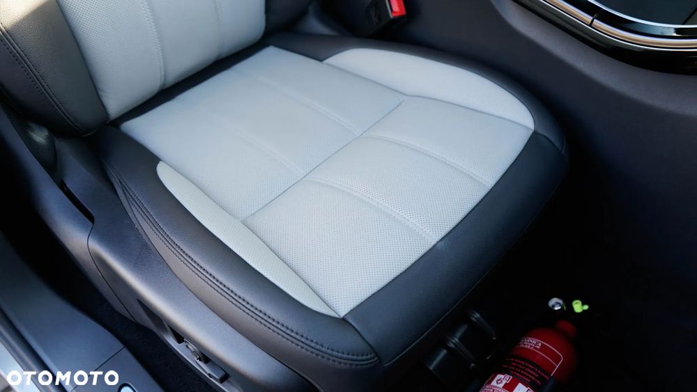 Land Rover Range Rover Evoque 2.0 D200 mHEV Dynamic SE - 27