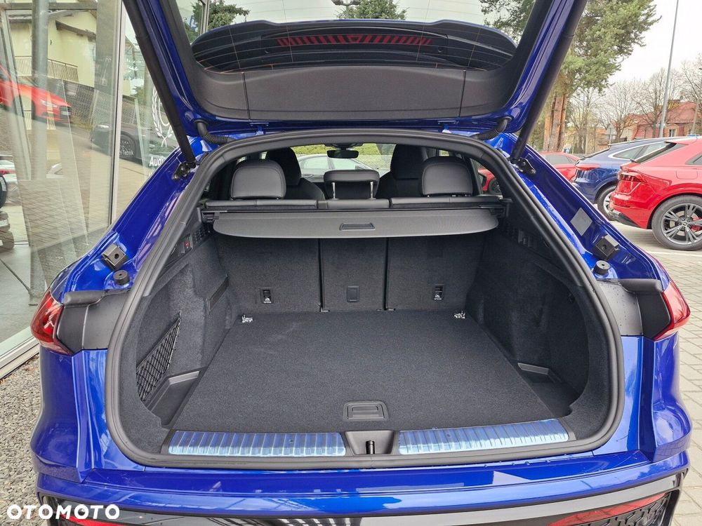 Audi Q5 Sportback - 14