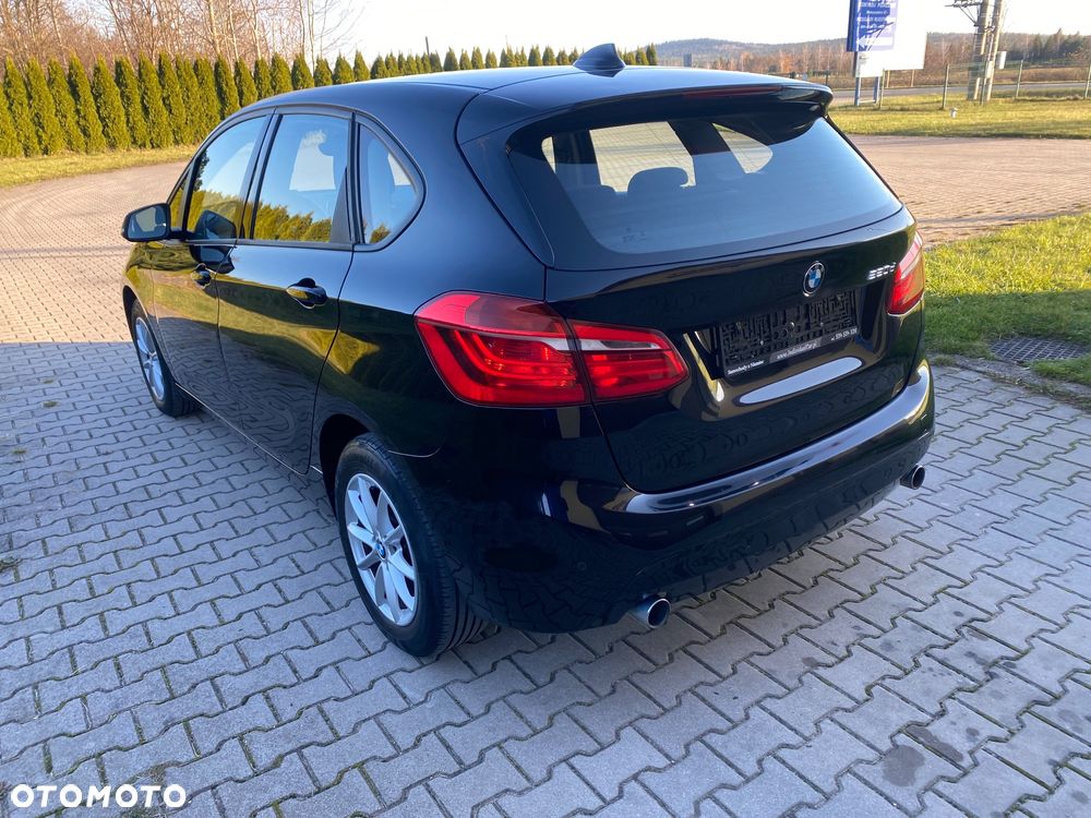 BMW Seria 2 220d Sport-Aut Sport Line - 12