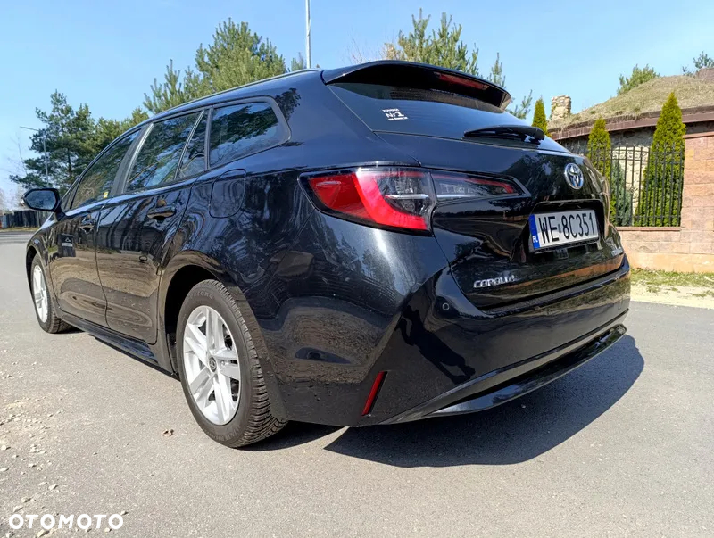 Toyota Corolla 1.8 Hybrid Comfort - 13