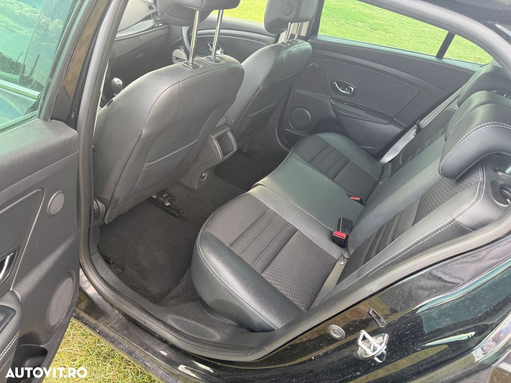Renault Megane ENERGY TCe 115 Start & Stop LIMITED - 9