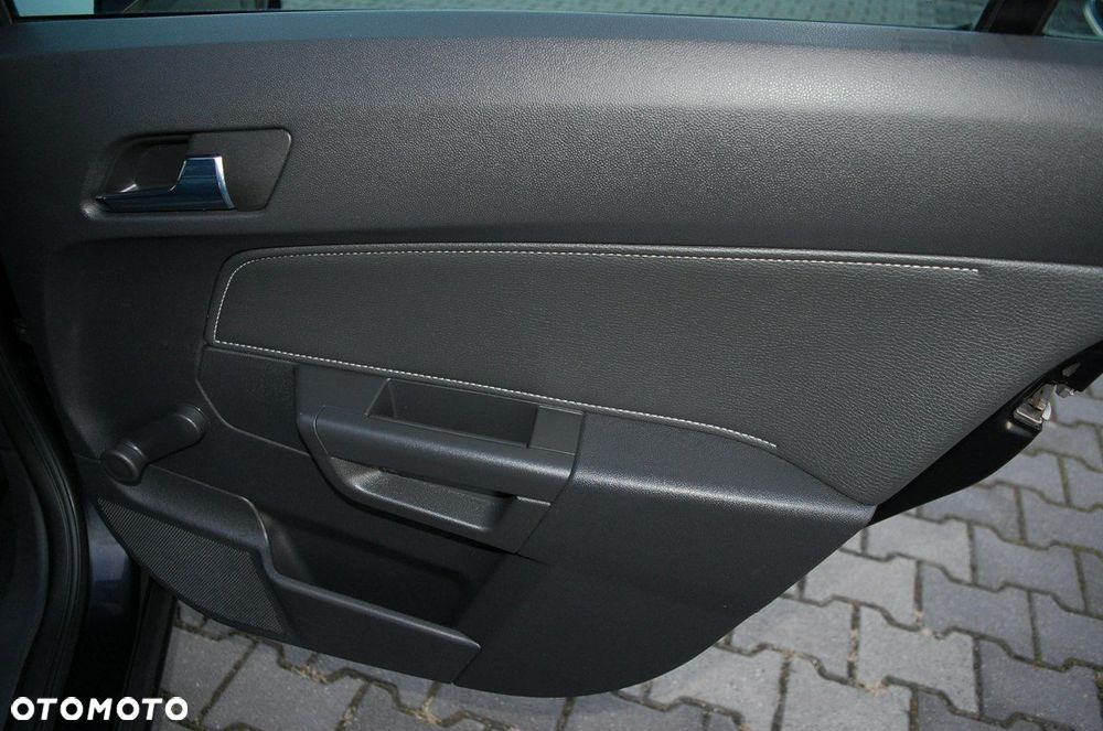 Opel Astra - 31
