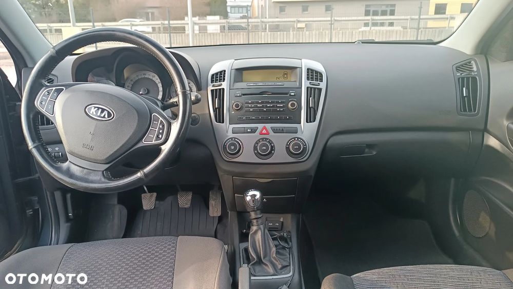 Kia Ceed 1.6 Crdi Comfort - 16