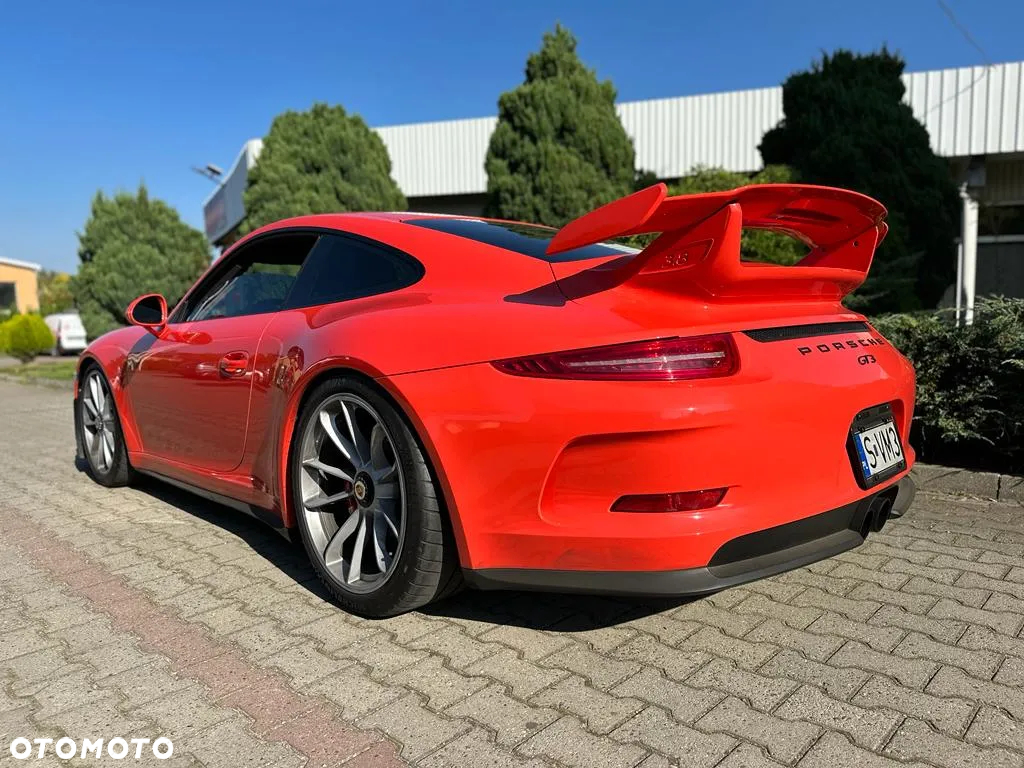 Porsche 911 GT3 - 6