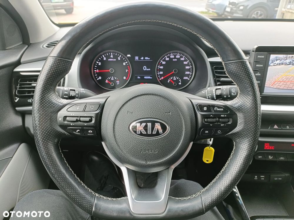 Kia Stonic 1.0 T-GDI L - 13