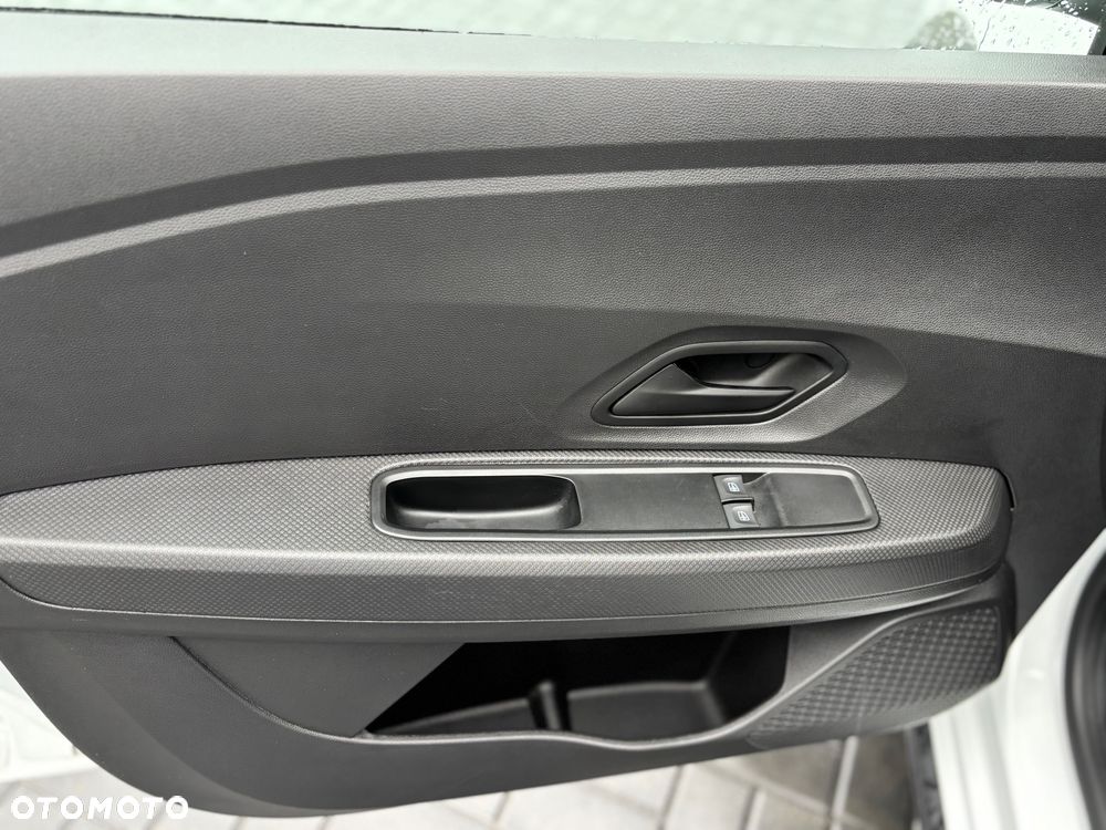 Dacia Sandero TCe 90 Expression - 11