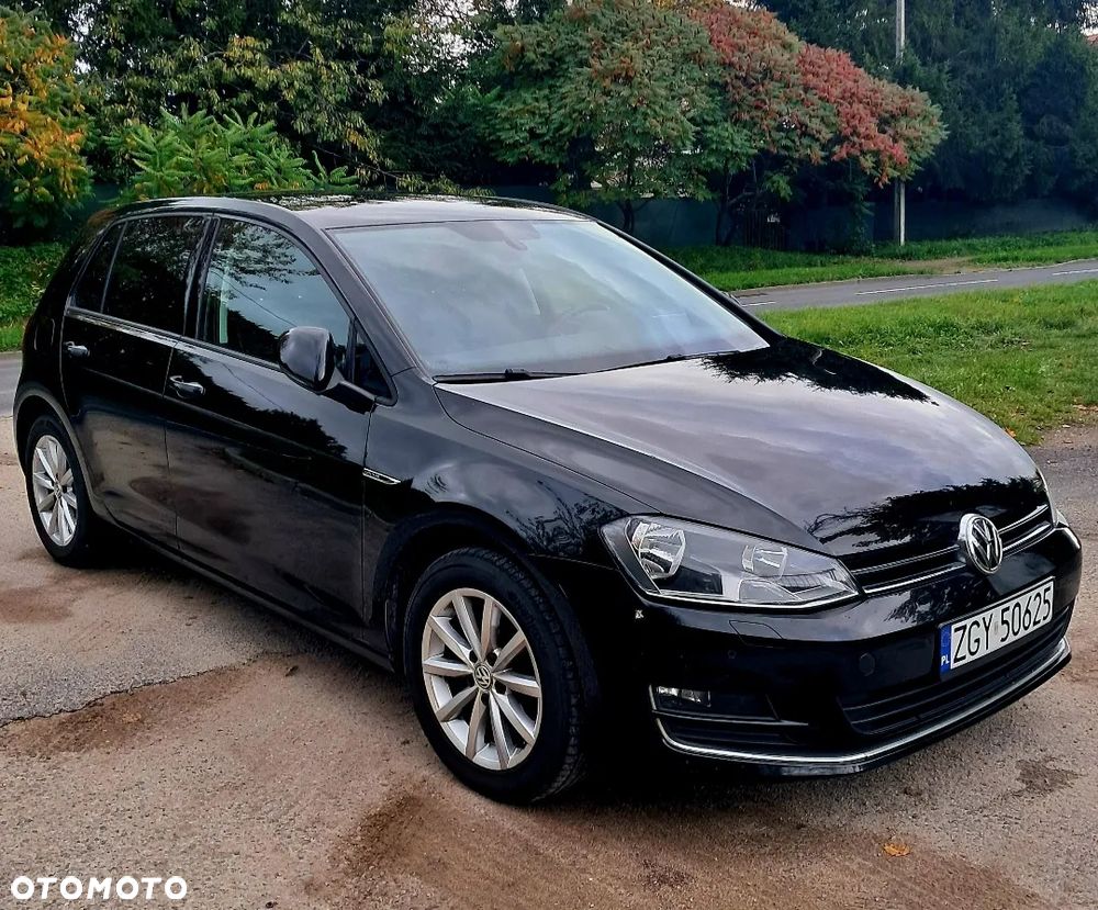 Volkswagen Golf 1.2 TSI BMT Comfortline - 1