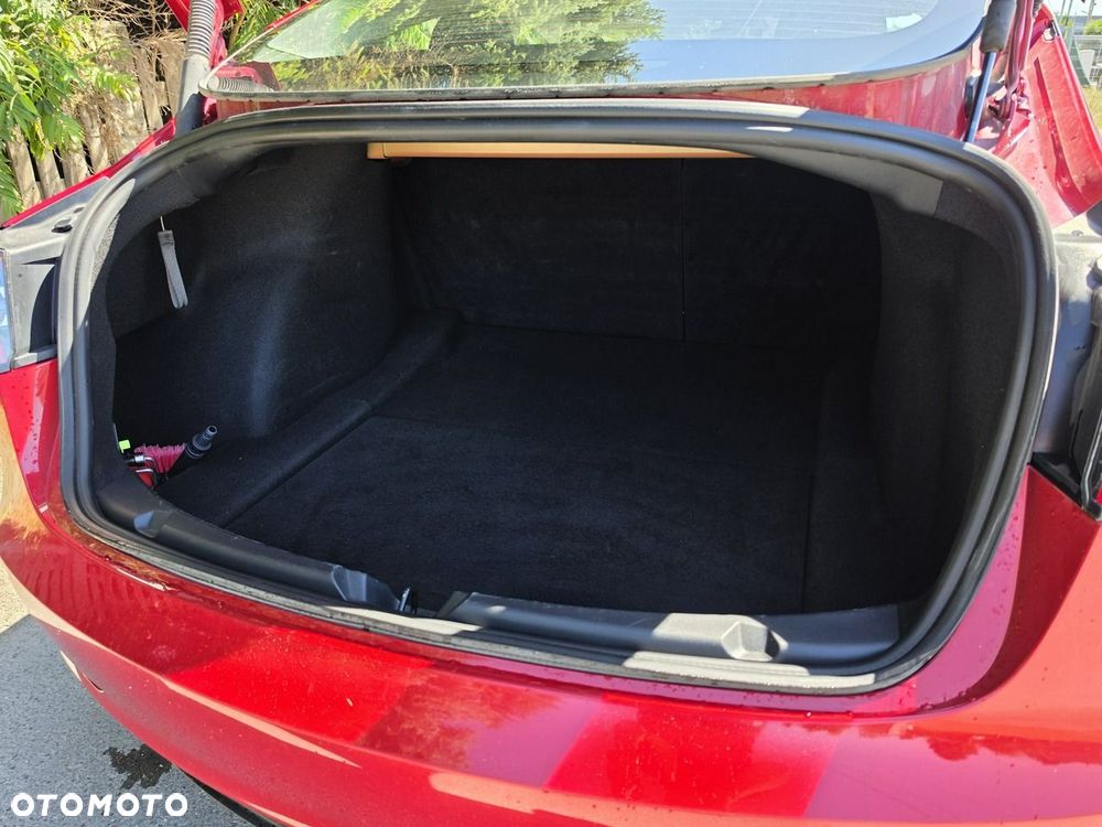 Tesla Model 3 - 15