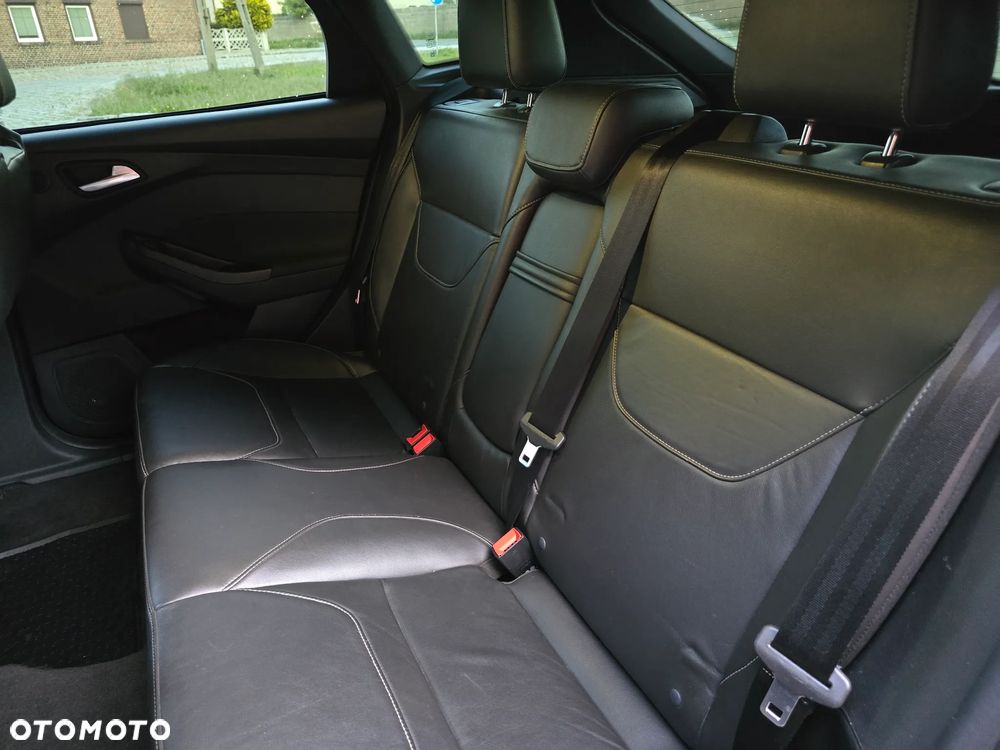 Ford Focus 2.0 EcoBoost ST - 29