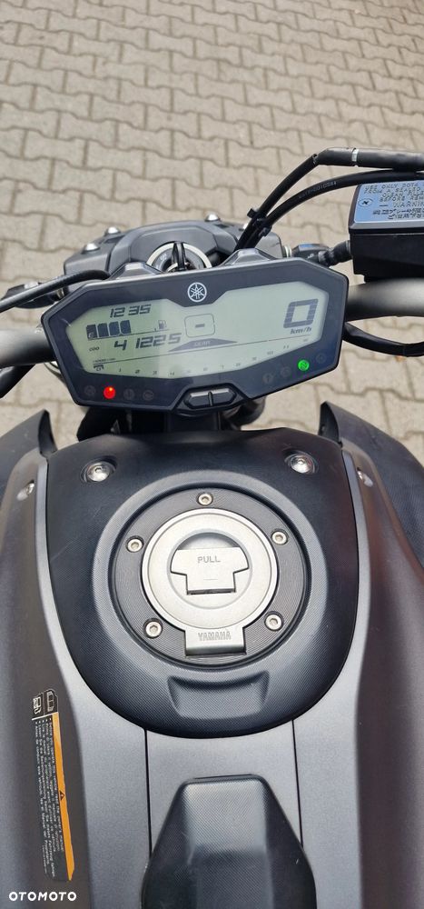 Yamaha MT - 6