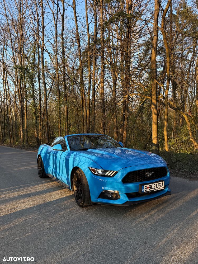 Ford Mustang 2.3 EcoBoost Aut. - 3