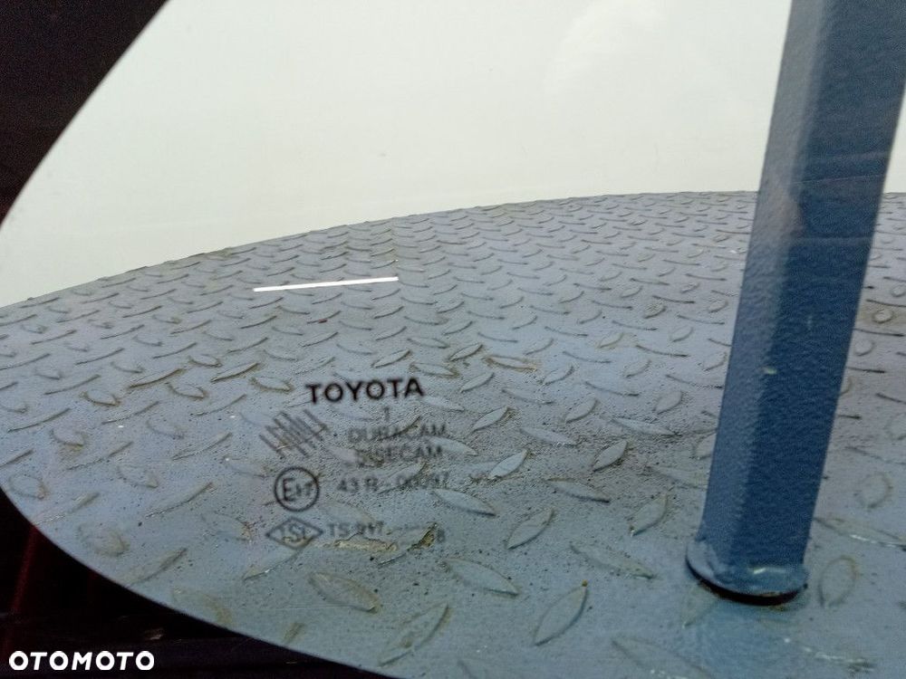 TOYOTA AURIS I E15 06- 3D SZYBA KAROSERYJNA TYŁ PRAWA 08R - 2
