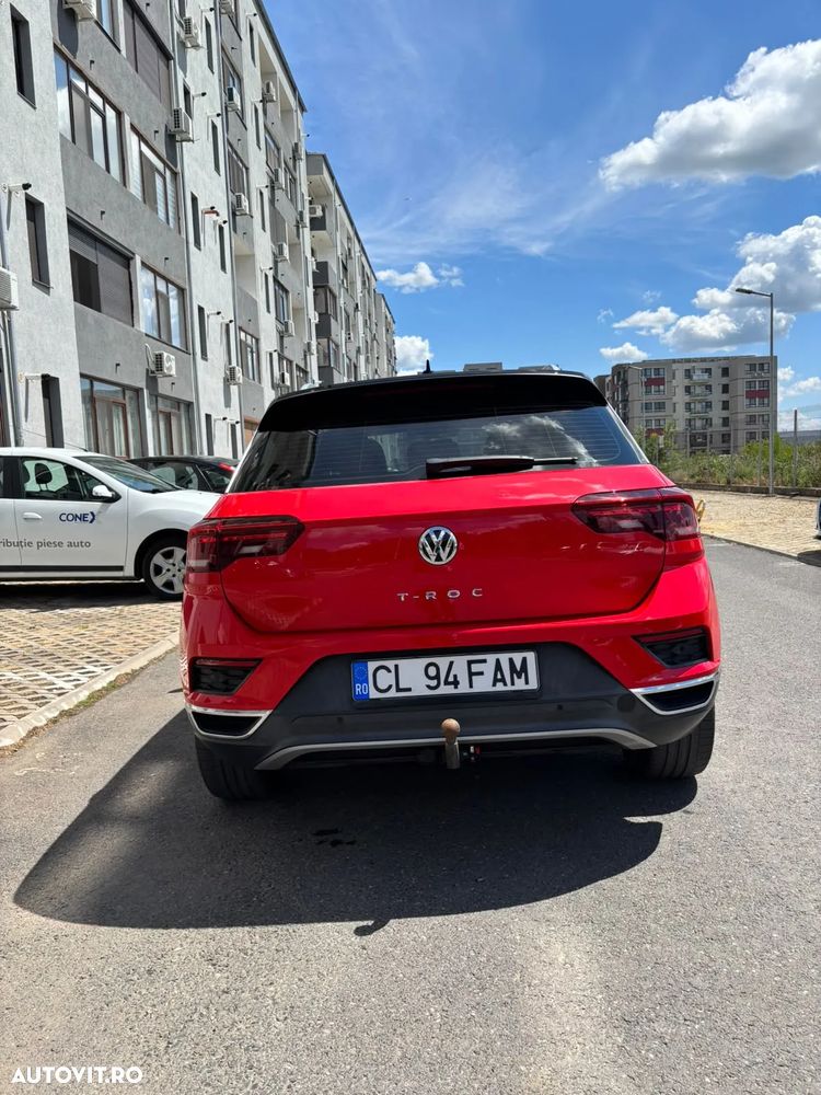Volkswagen T-Roc - 9