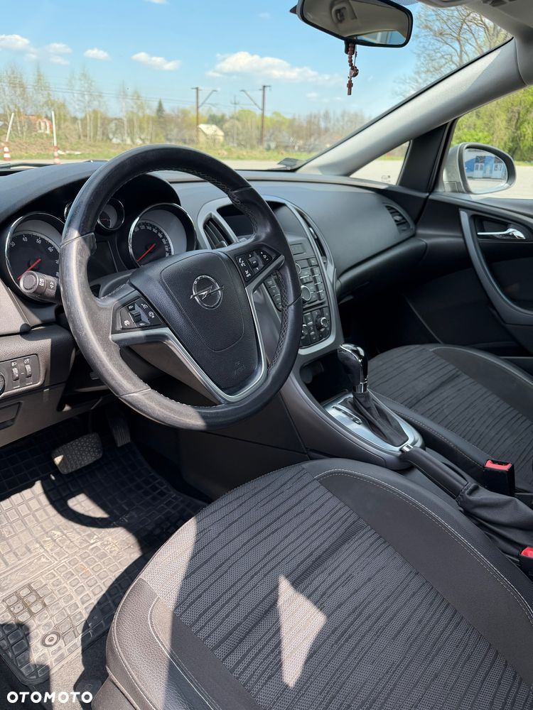 Opel Astra 1.6 EU6 - 7