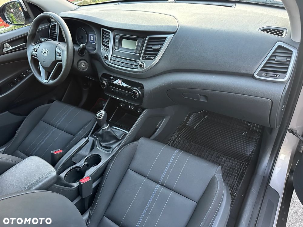 Hyundai Tucson 1.6 GDi 2WD Pure - 21