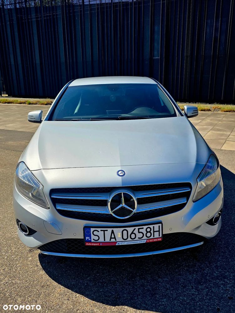 Mercedes-Benz Klasa A 180 (BlueEFFICIENCY) - 4