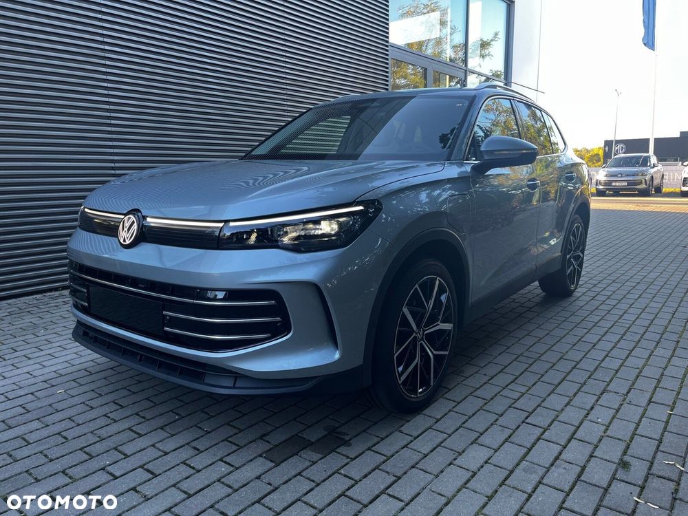 Volkswagen Tiguan - 5