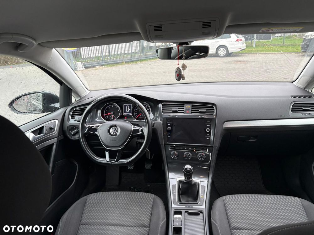 Volkswagen Golf 1.0 TSI City - 3