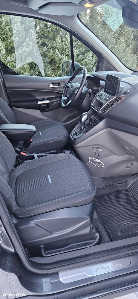 Ford Transit Connect - 9